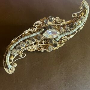 Vintage Miriam Haskell Brooch - Gold tone completely intact - rare find